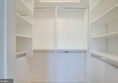 617 Azalea Dr, Rockville MD 20850-2010 exterior