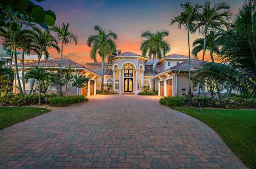 19010 Loxahatchee River Rd, Jupiter FL  33458-2412 exterior