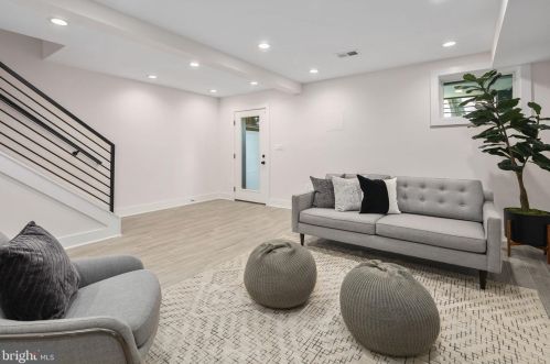 407 Decatur St, Washington DC  20011-4744 exterior