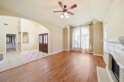 18202 Walden Frst Dr, Humble TX 77346-6023 exterior