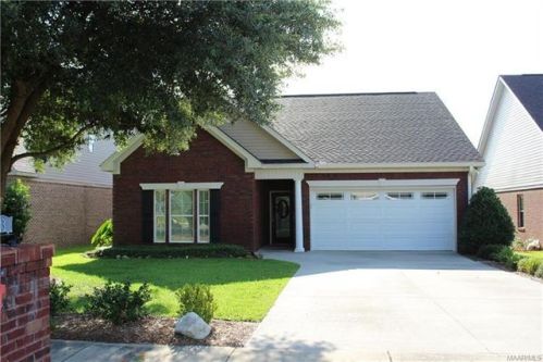 123 Princeton Dr, Dothan, AL 36301-4815