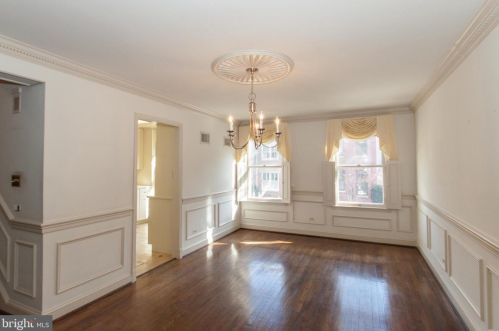 105 Queen St, Alexandria VA  22314-2610 exterior