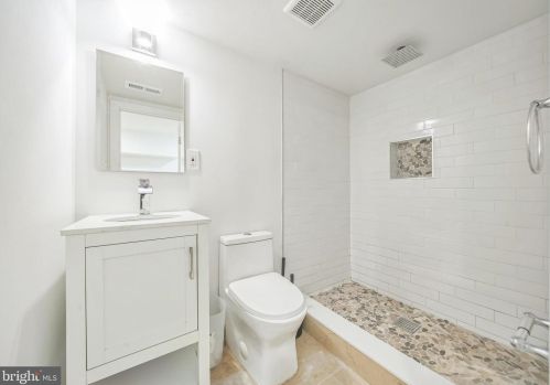 1741 Annin St, Philadelphia PA 19146-3007 exterior