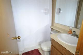 1036 Main St, Ann Arbor MI  48104-3754 exterior