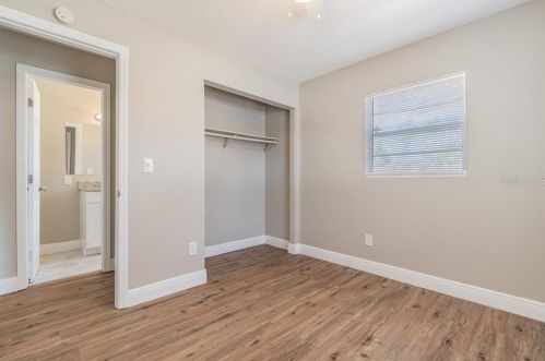 3216 48 St, Tampa FL 33617-6021 exterior