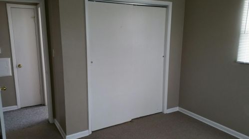 8139 Bender Ave, Milwaukee WI 53218-1052 exterior