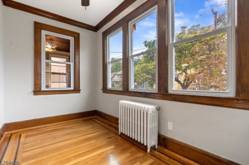 72 Hughes St, Maplewood NJ  07040-3304 exterior