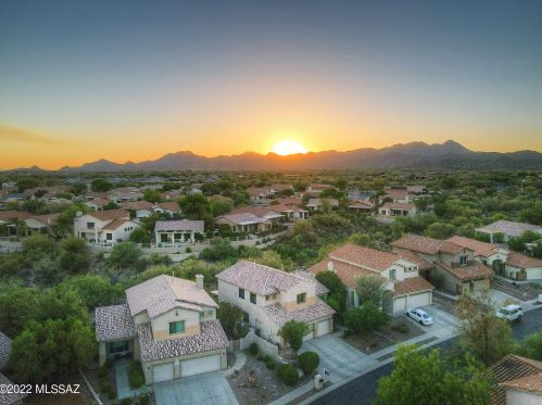 13687 Bushwacker Pl, Tucson, AZ 85755-5716