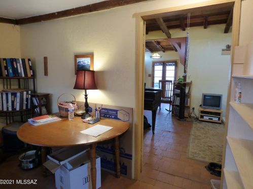 131 Melrose Ave, Tucson, AZ 85745-2954