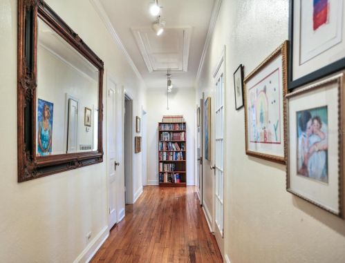 2820 Fountain Blvd, Tampa FL  33609-4012 exterior