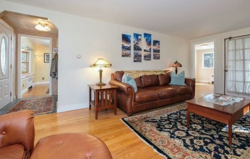 119 Bridle Path Rd, Springfield MA 01118-1846 exterior