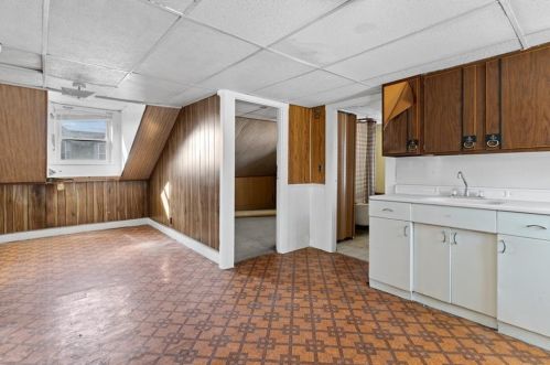 107 Penn St, Providence RI 02909-1326 exterior