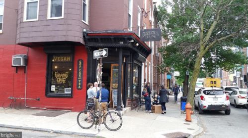 1600 4 St, Philadelphia PA 19148-1303 exterior