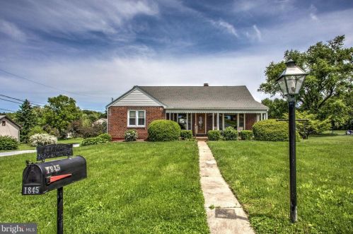 1845 Lincoln Hwy, Lancaster, PA 17602-3357