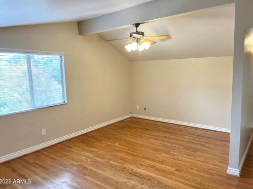 3008 46 St, Phoenix AZ 85040-1767 exterior