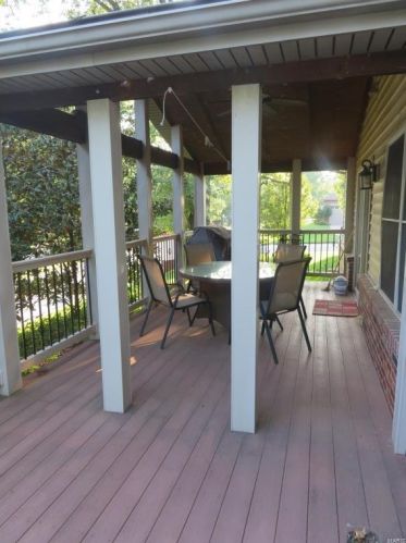 1 Crabapple Ct, Saint Louis MO 63132-3422 exterior