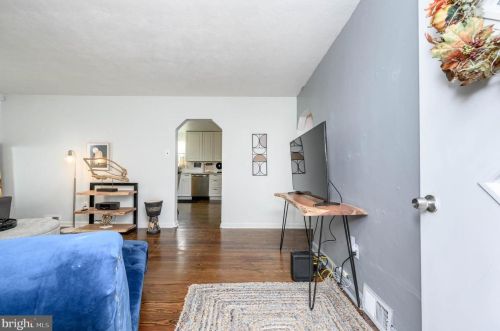 120 Bradford Ave, Trenton NJ  08610-2210 exterior