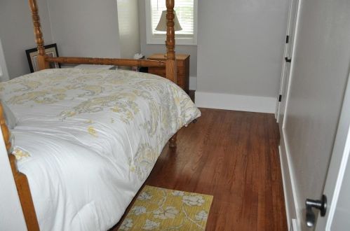 2053 105th St, Milwaukee WI  53227-1209 exterior