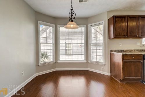 808 Stonemill Mnr, Lithonia GA 30058-8230 exterior