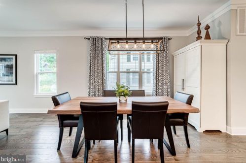 113 Maple St, Alexandria VA 22301-2606 exterior