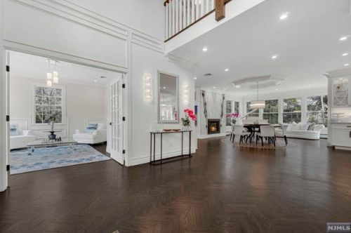 206 County Rd, Demarest NJ  07627-2202 exterior