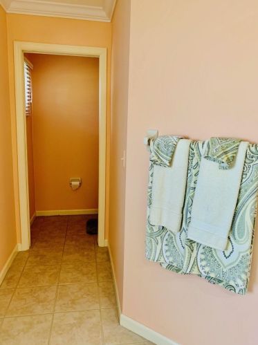 4413 Alsace Ave, Fort Pierce FL 34983-8337 exterior