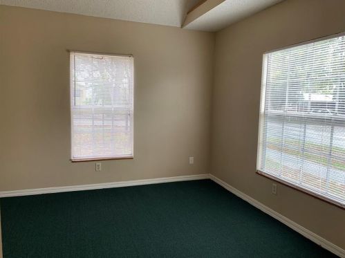 2002 Yukon St, Tampa FL 33604-1153 exterior