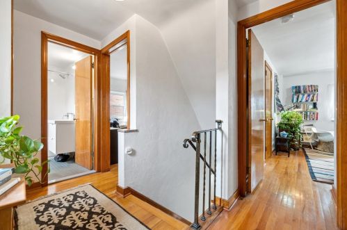 7205 Mcclure Ave, Pittsburgh PA  15218-2307 exterior