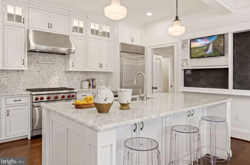 1533 Capitol St, Washington DC  20003-1508 exterior