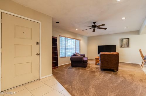 3401 Crocus Dr, Phoenix AZ 85032-5419 exterior