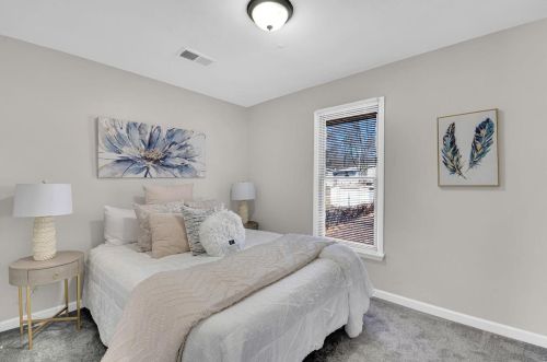 133 Reasor Dr, Saint Louis MO 63135-1127 exterior