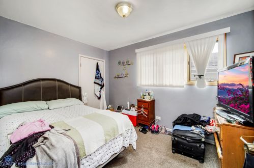 3441 Kenton Ave, Chicago IL 60652-2008 exterior