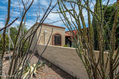 5229 Alta Vis St, Tucson AZ 85716-2138 exterior