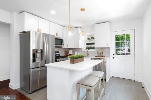 418 Brandywine St, Washington DC  20032-3653 exterior