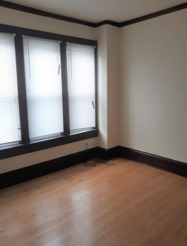 2123 48th St, Milwaukee WI 53208-1102 exterior