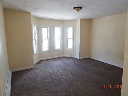 19 Aspen St, Ware MA 01082-1056 exterior