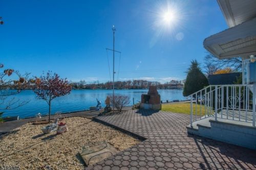 600 Lk Shr Dr, Parsippany NJ 07054-3652 exterior