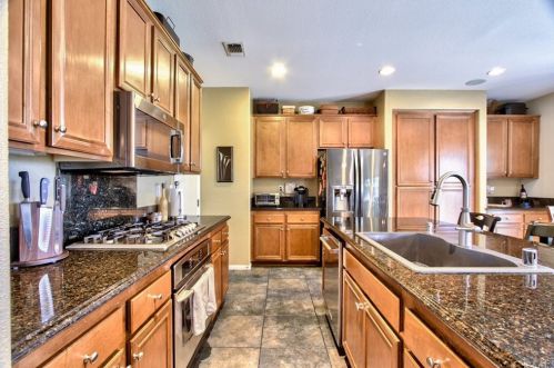 31929 Avenida Enrique, Temecula CA 92591-2145 exterior