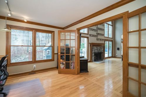 11070 Rambling Oaks Dr, Saint Louis MO 63128-2036 exterior