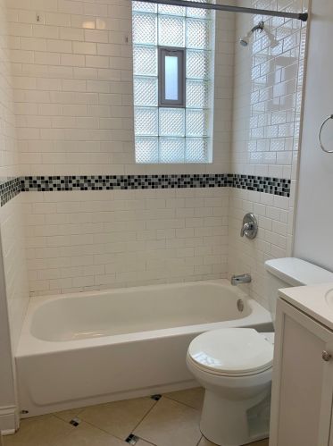 2238 Kimball Ave, Chicago IL 60647-6678 exterior