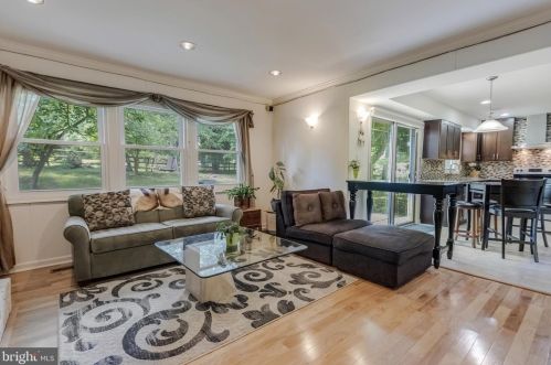 13824 Rippling Brk Dr, Silver Spring MD 20906-2302 exterior