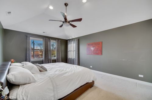 6717 Keating Ave, Chicago IL 60629-5649 exterior