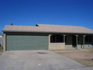 5708 Holly St, Phoenix AZ  85035-3620 exterior