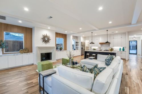 7323 Casa Loma Ave, Dallas TX 75214-4006 exterior