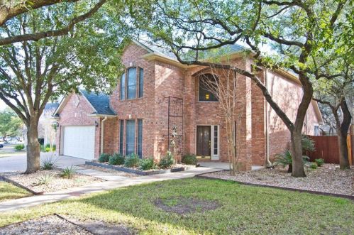 5419 Austral Loop, Austin TX  78739-1716 exterior