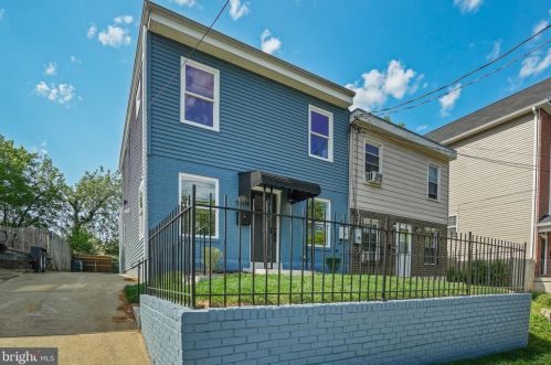 5409 C St, Washington, DC 20019-6331