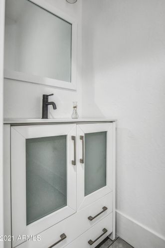 6434 12 St, Phoenix AZ 85086-4804 exterior