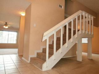 7414 Log Cradle Dr, Houston TX  77041-1723 exterior