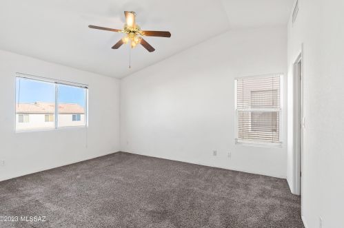 8238 Placita Del Parque, Tucson AZ  85747-5244 exterior