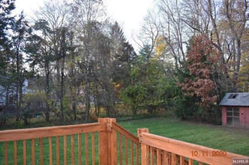 199 Knickerbocker Rd, Demarest NJ  07627-1011 exterior